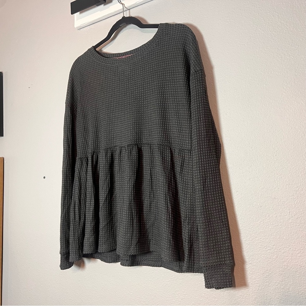 Knox Rose Waffle Knit Peplum Top Long Sleeve Charcoal Gray Size Medium